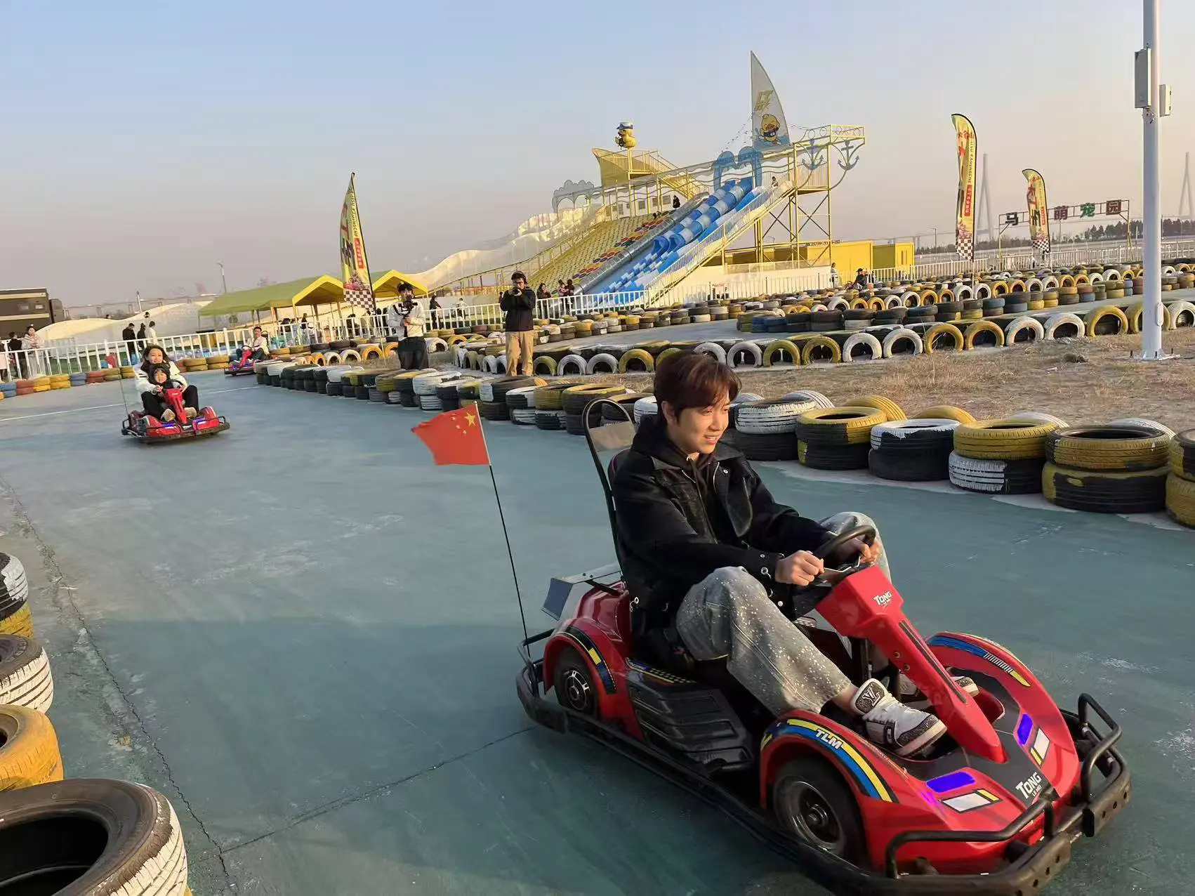 teenager go kart